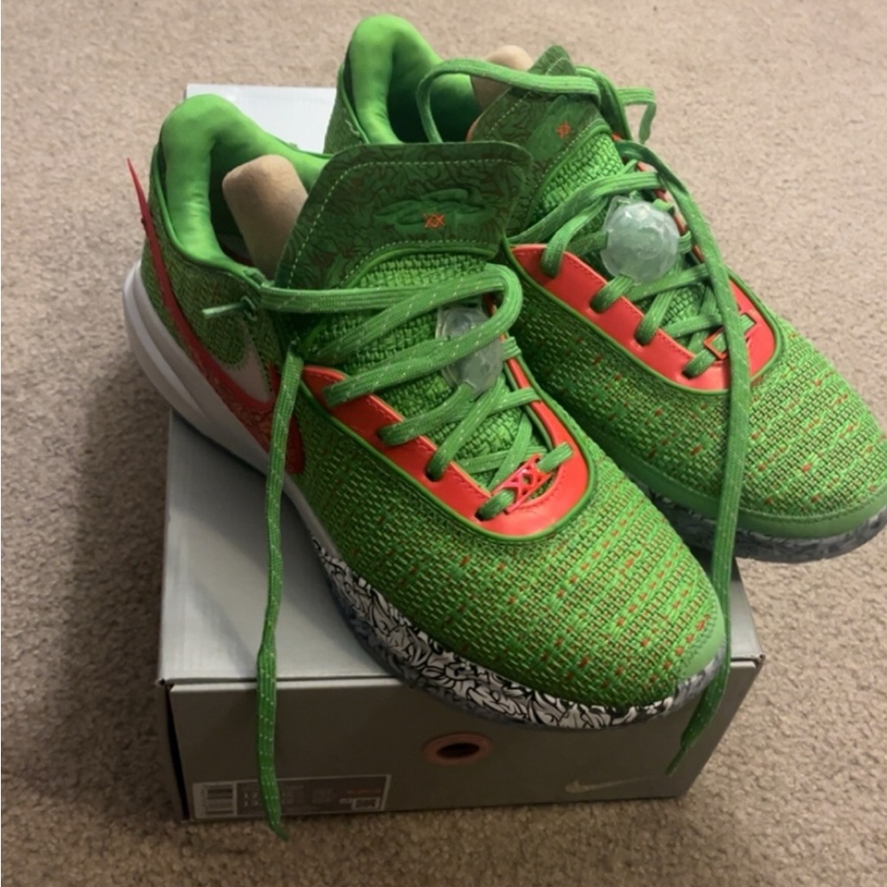 Nike Lebron 20 “Stocking Stuffer”